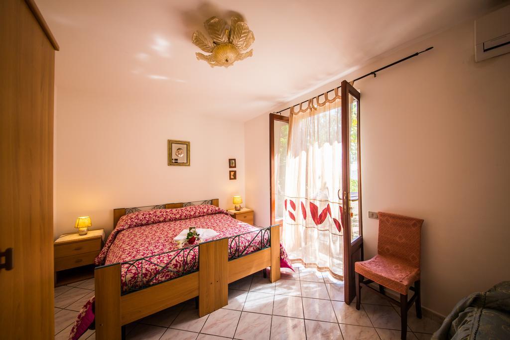 Casa Papiro Bed & Breakfast Lipari  Dış mekan fotoğraf